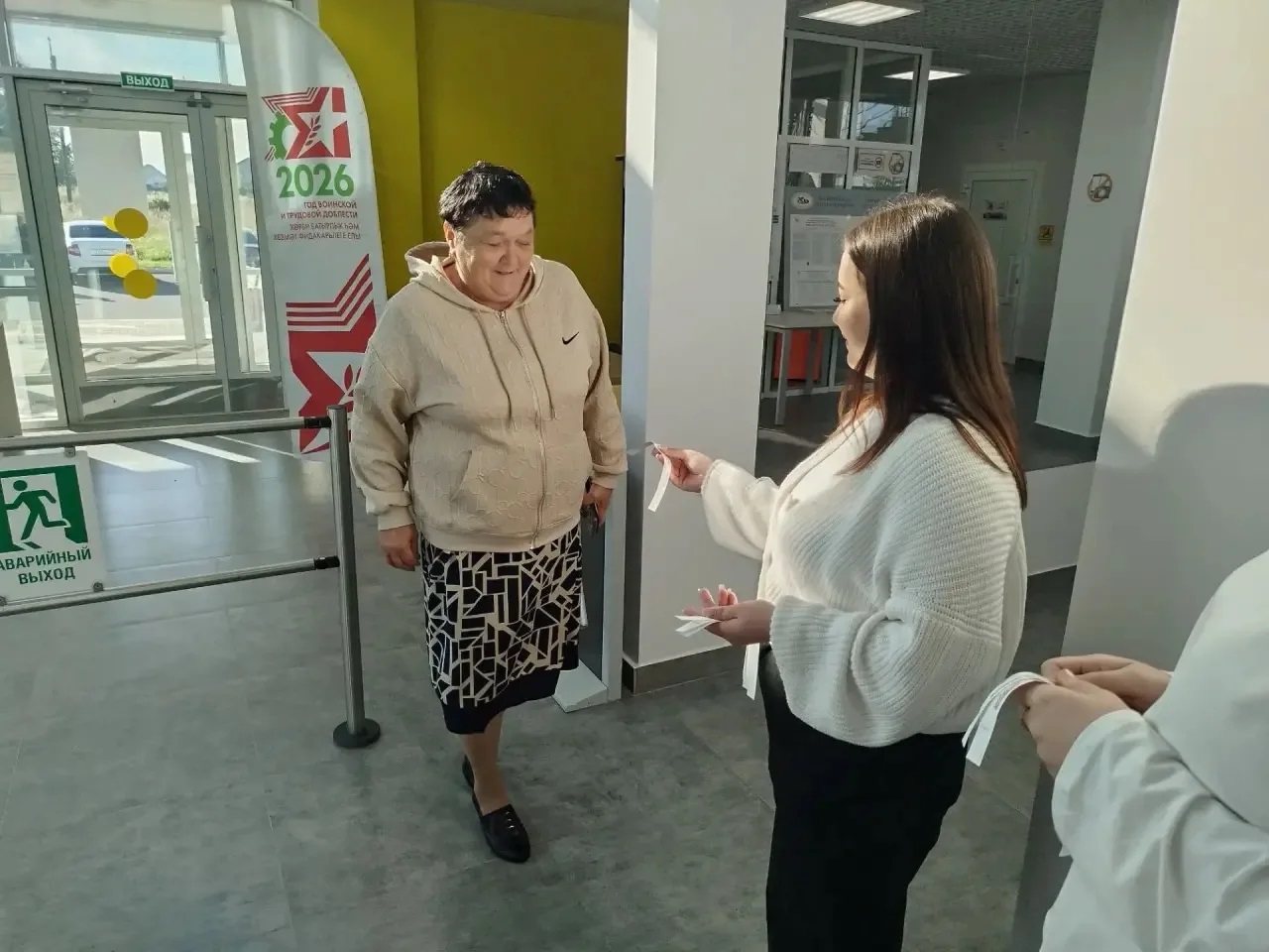 Молодые люди не только проявили высокую явку, но и внесли весомый вклад в организацию процесса
